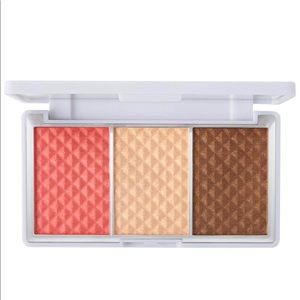 PUR Bronze and Brighten Cheek Palette
